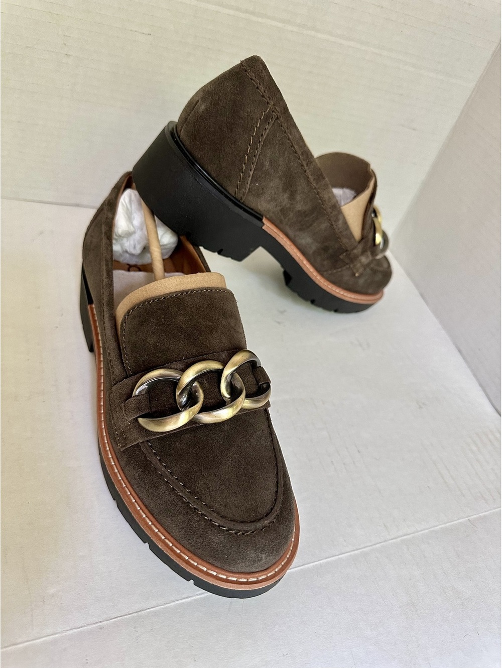 Dark Grey Suede Round Toe Lug Sole Casual Slip-on Loafers size 7.5 Brand New - Picture 2 of 8